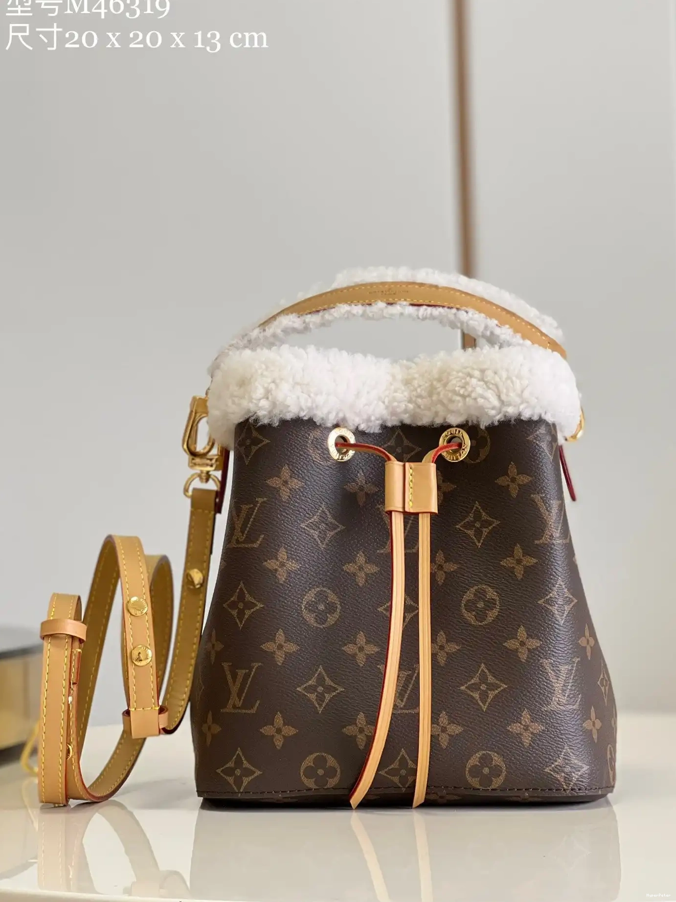 VUITTON BB LOUIS NÉONOÉ 0519